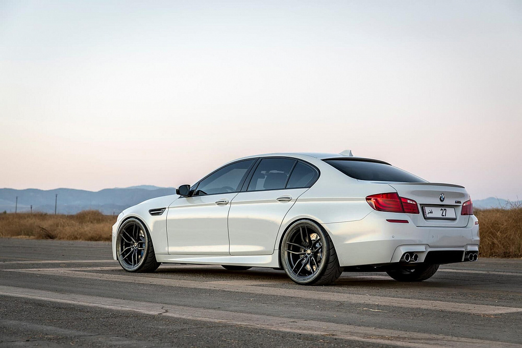 M5 e60 Vorsteiner