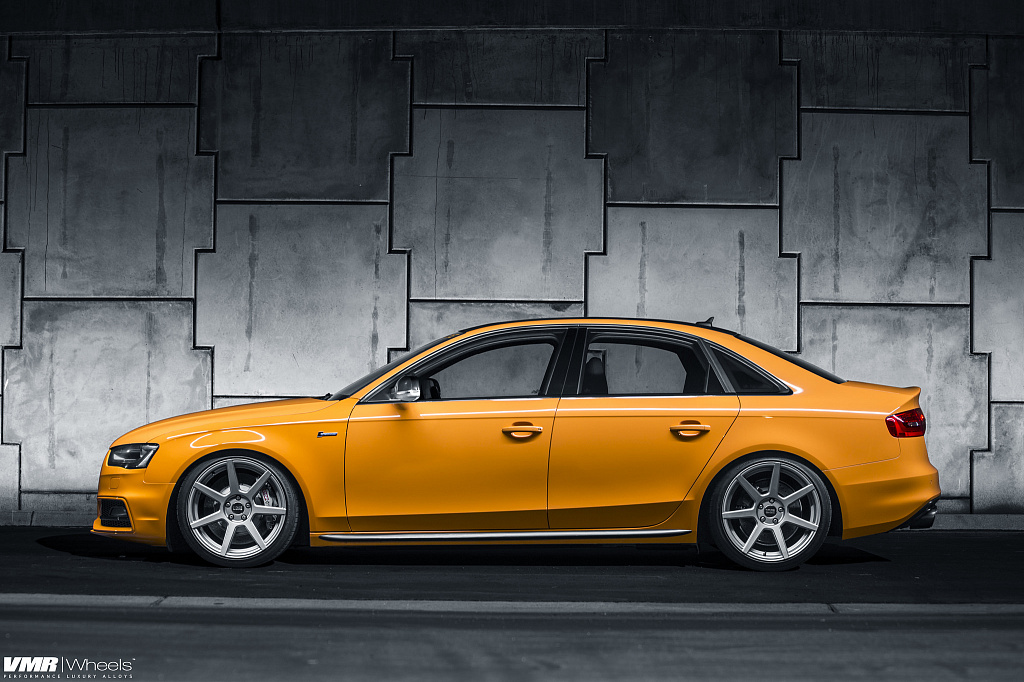 Solar Orange S4 Audi B8.5 | V706 Matte Gunmetal 19"